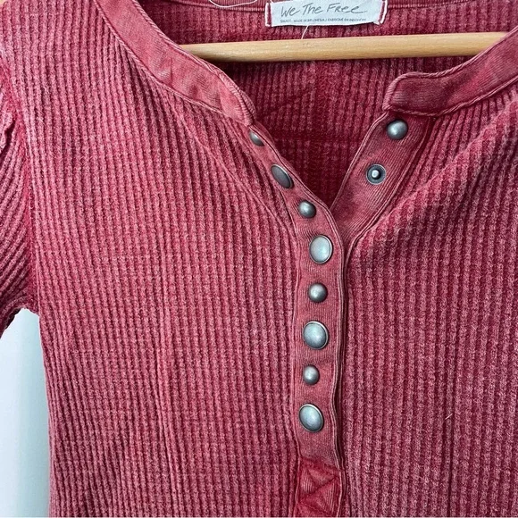 We The Free Crimson Red Knit Thermal - Picture 3 of 6